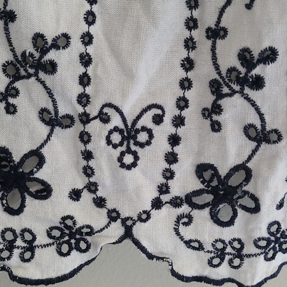 Off the should shirt - Picture 2 of 3